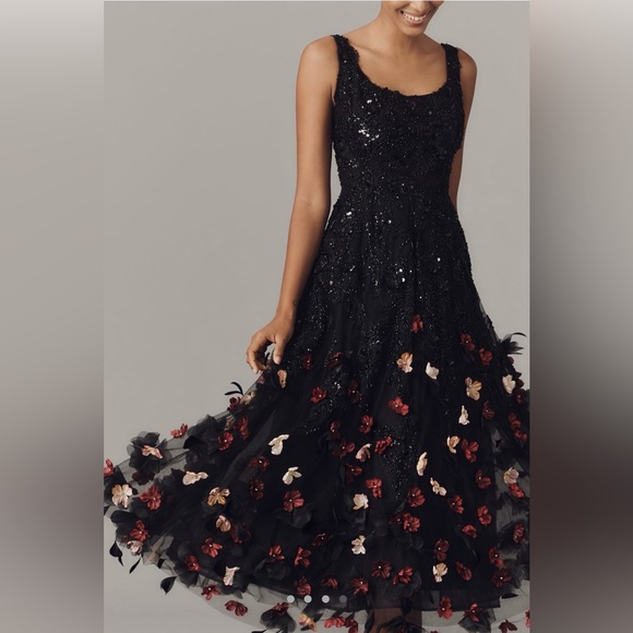 MAC DUGGAL Sleveless Beaded Midi Dress With 3D Flowers NEW SIZE 4 - Picture 4 of 9